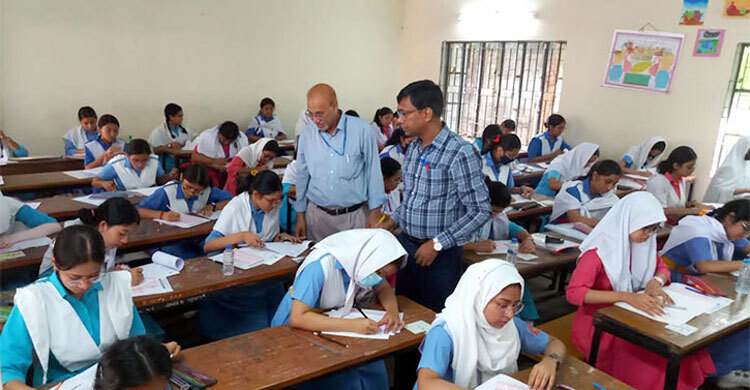 নেত্রকোনায় ১০ পরীক্ষার্থী বহিষ্কার, ৬ পরিদর্শককে অব্যাহতি